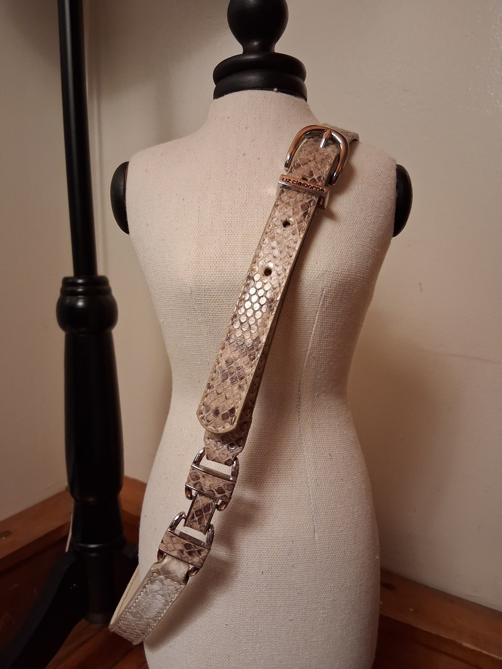 Liz Claiborne Snake Skin Print Belt